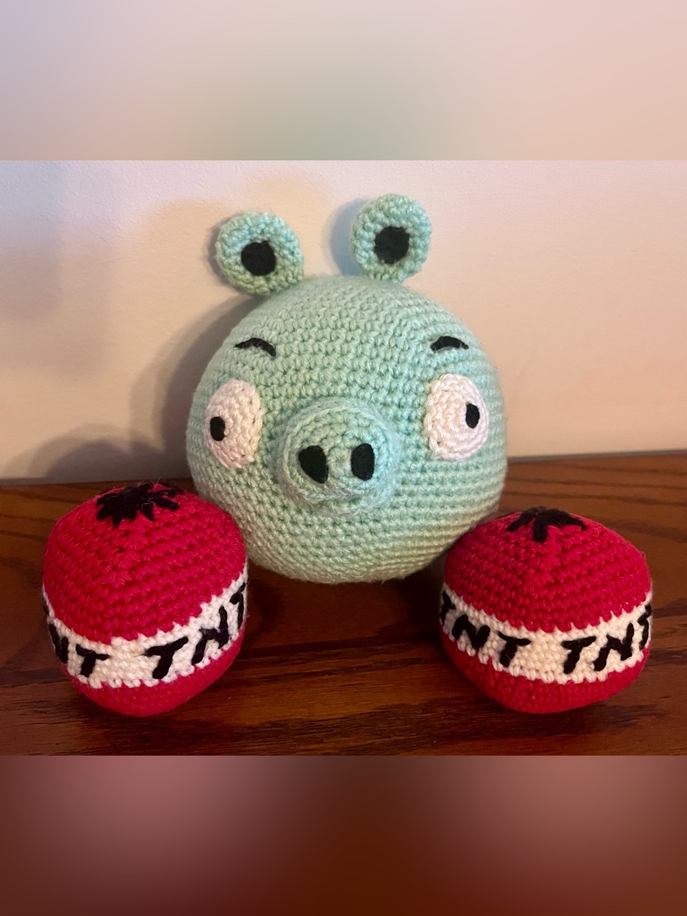 Crochet Angry Birds Pig and TNT Blocks